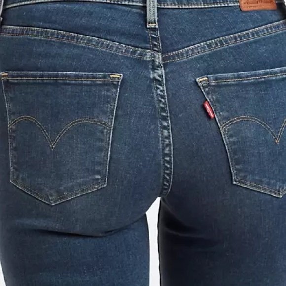 Levi’s 311 Shaping Jeans - Picture 3 of 8